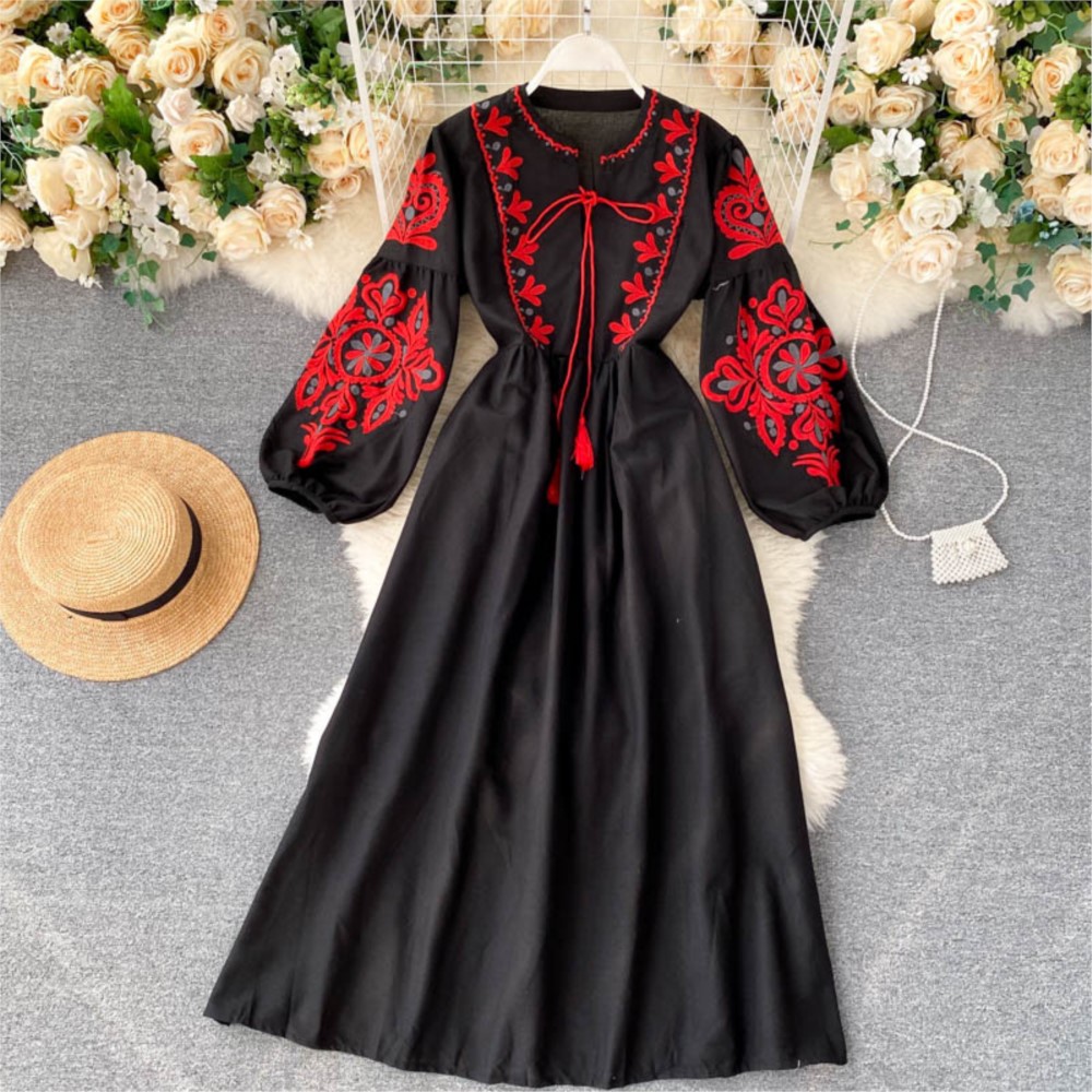Winter Clothing Dress Up - Gevşek Elbise İşlemeli Çiçekler Mizaç İlkbahar